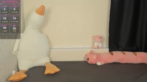 Chloe online show from September 21, 2:08 pm