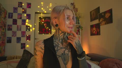 succubus_66 online show from January 23, 12:41 pm