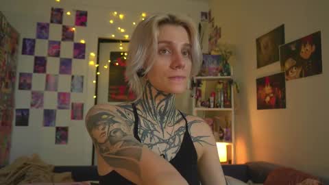 succubus_66 online show from February 25, 1:39 pm