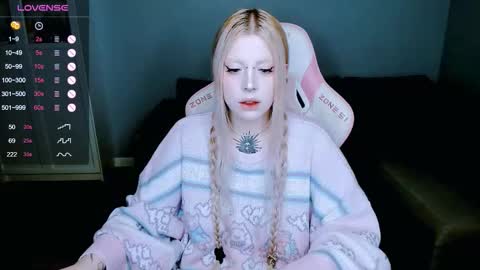 succubus_leslie online show from September 24, 12:36 am