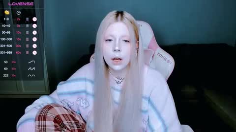 succubus_leslie online show from September 25, 12:58 am