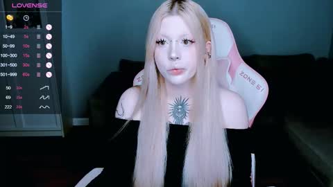 succubus_leslie online show from September 28, 11:43 pm