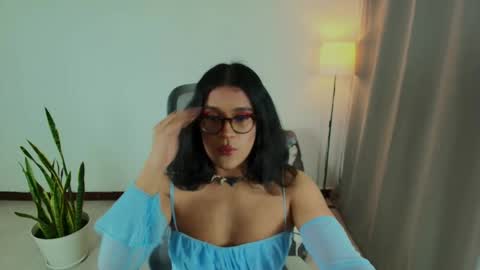 Vitta online show from June 7, 2:48 am