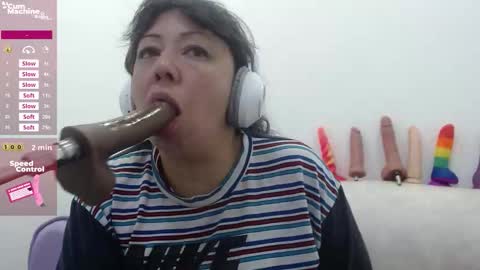 Sucky  online show from February 20, 12:16 pm