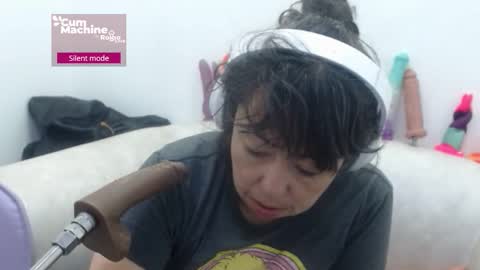 Sucky  online show from March 26, 10:32 am