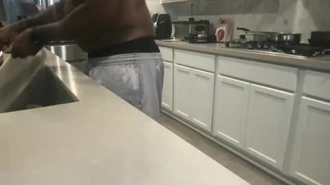 suckonthis318 online show from January 14, 3:39 pm