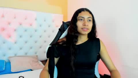 sue_stark online show from May 14, 9:21 pm