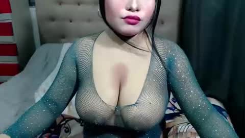 sugar__19 online show from May 26, 2:35 pm