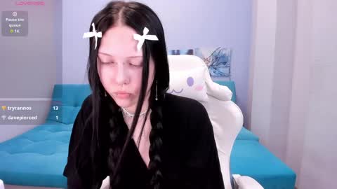 Snapshot of sugar_bunny_girl chatting on April 26, 2:42 am Ariana online show from April 26, 2:42 am