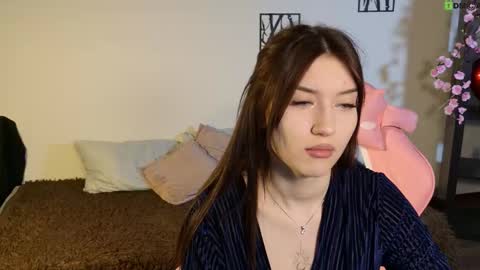 Snapshot of sugar_kitten12 chatting on March 20, 12:04 am Jane online show from March 20, 12:04 am