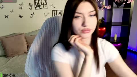 Snapshot of sugar_kitten12 chatting on May 14, 1:34 am Jane online show from May 14, 1:34 am