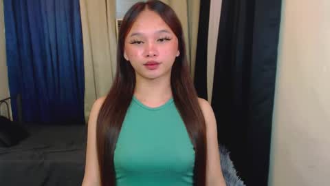 Snapshot of sugar_munch chatting on February 15, 3:06 pm Cheska online show from February 15, 3:06 pm