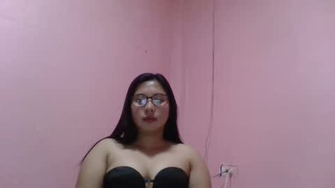 Snapshot of sugar_pussy18 chatting on February 16, 8:32 am sugar_pussy18 online show from February 16, 8:32 am
