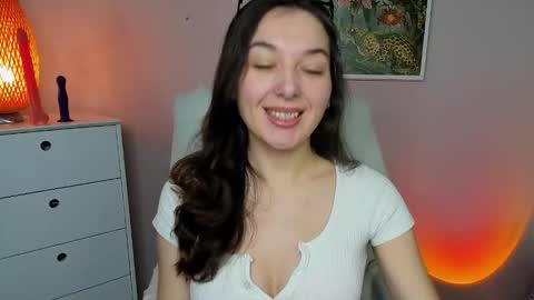 Snapshot of sugar_xmegan chatting on November 18, 7:35 am Megan online show from November 18, 7:35 am