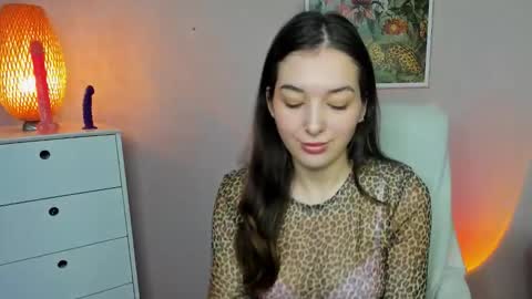 Snapshot of sugar_xmegan chatting on November 25, 7:52 am Megan online show from November 25, 7:52 am