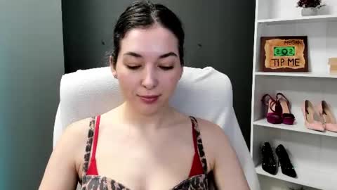 Megan online show from June 19, 7:01 am