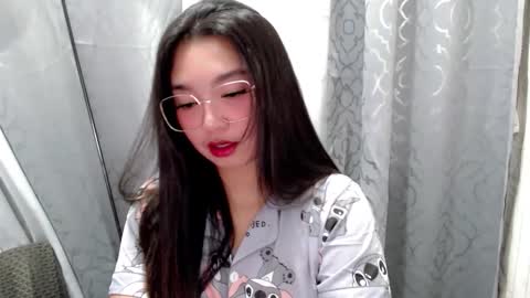 Sugar online show from September 9, 6:40 pm