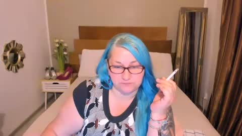 Snapshot of sugarmommy69x chatting on July 16, 10:27 pm Marry online show from July 16, 10:27 pm