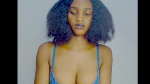 Ivy online show from October 13, 7:25 pm