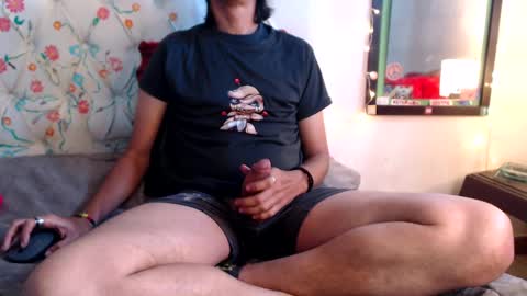 Snapshot of suggabrown_ chatting on January 25, 12:26 pm suggabrown_ online show from January 25, 12:26 pm