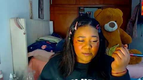 Cami   Back in 2 hours online show from January 16, 4:38 am