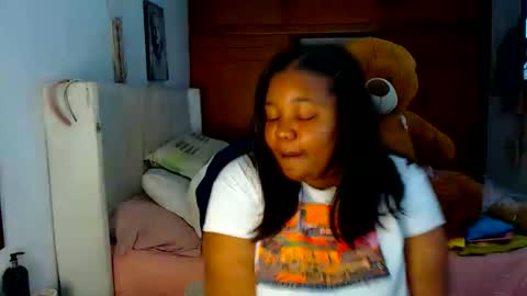 Cami   Back in 2 hours online show from February 19, 4:19 am