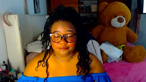 Cami   Back in 2 hours online show from June 20, 5:43 am