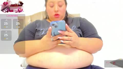 Snapshot of suggarbbw chatting on October 20, 12:00 am suggarbbw online show from October 20, 12:00 am