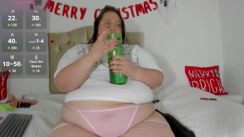 Snapshot of suggarbbw chatting on December 2, 5:24 am suggarbbw online show from December 2, 5:24 am