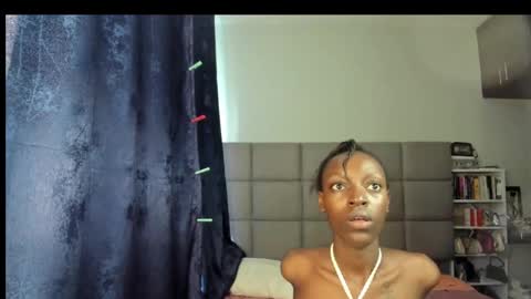 suhaila_suu online show from January 29, 11:51 am
