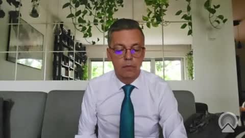 Snapshot of suit_elegant chatting on July 12, 4:36 am Suit tie horny online show from July 12, 4:36 am