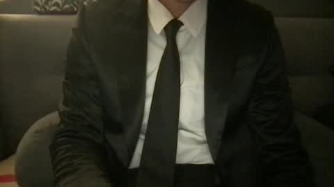 suitfetishez online show from February 13, 6:42 am