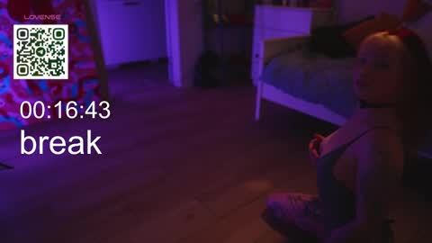 Lika ginger  Jessy blond   online show from September 28, 7:03 am