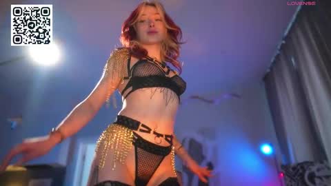 Snapshot of suk_ki chatting on February 20, 6:26 am Lika ginger Jessy blond online show from February 20, 6:26 am