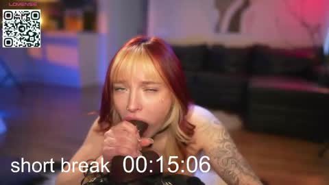 Snapshot of suk_ki chatting on April 21, 3:02 am Lika ginger Jessy blond online show from April 21, 3:02 am