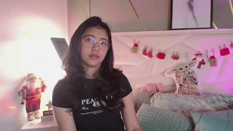 Snapshot of sukirush chatting on November 27, 12:29 pm SUKI online show from November 27, 12:29 pm