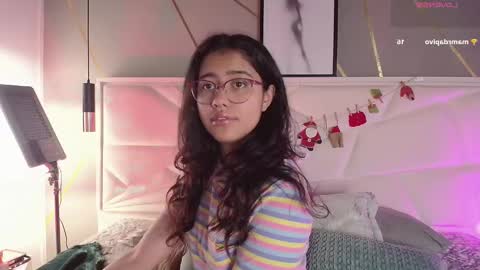 Snapshot of sukirush chatting on December 3, 12:25 pm SUKI online show from December 3, 12:25 pm