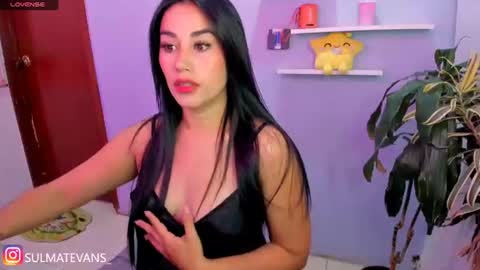 Snapshot of sulmatevans_ chatting on July 14, 6:18 am Diana online show from July 14, 6:18 am