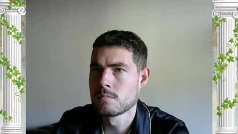 Snapshot of sultansgirls chatting on October 20, 6:30 pm The Sultan online show from October 20, 6:30 pm