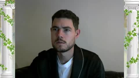 Snapshot of sultansgirls chatting on October 22, 3:12 pm The Sultan online show from October 22, 3:12 pm