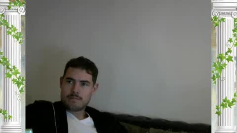 Snapshot of sultansgirls chatting on October 27, 6:12 pm The Sultan online show from October 27, 6:12 pm