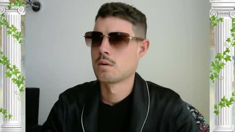 The Sultan online show from December 14, 3:50 pm