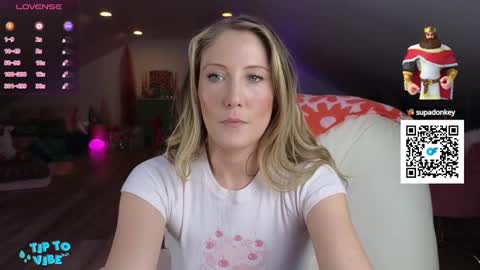 SultrySnow online show from January 22, 1:20 am