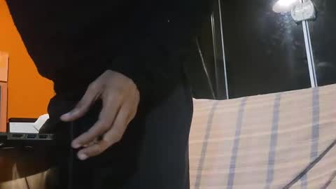 Sumjang and Luksmen online show from November 18, 2:39 am