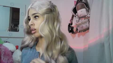 summer 09 online show from December 21, 4:08 am