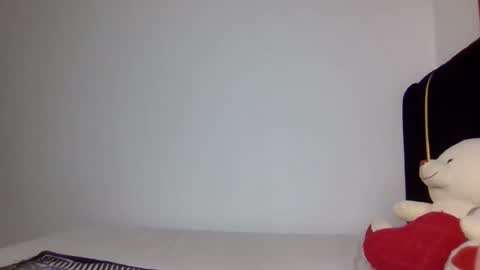 summer online show from February 1, 8:29 pm