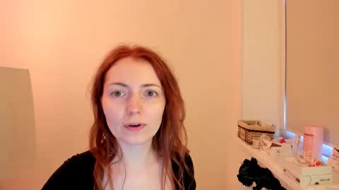 Summer Preston online show from December 17, 9:07 am