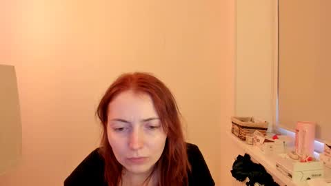 Summer Preston online show from December 17, 12:11 pm
