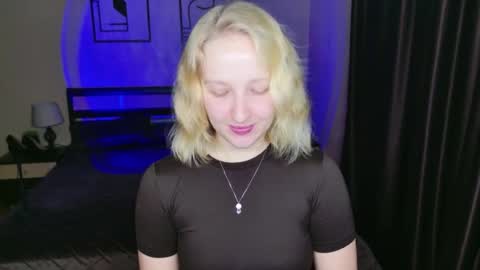 summerjem online show from November 18, 4:28 am