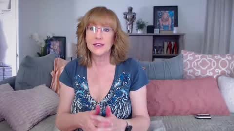 SummerKnightzzz online show from March 15, 12:11 pm